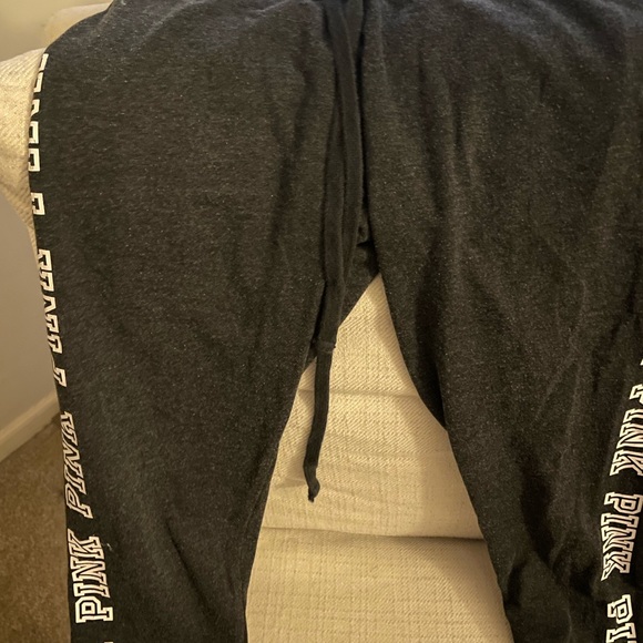 Yoga leggings by pink size small - Picture 2 of 2